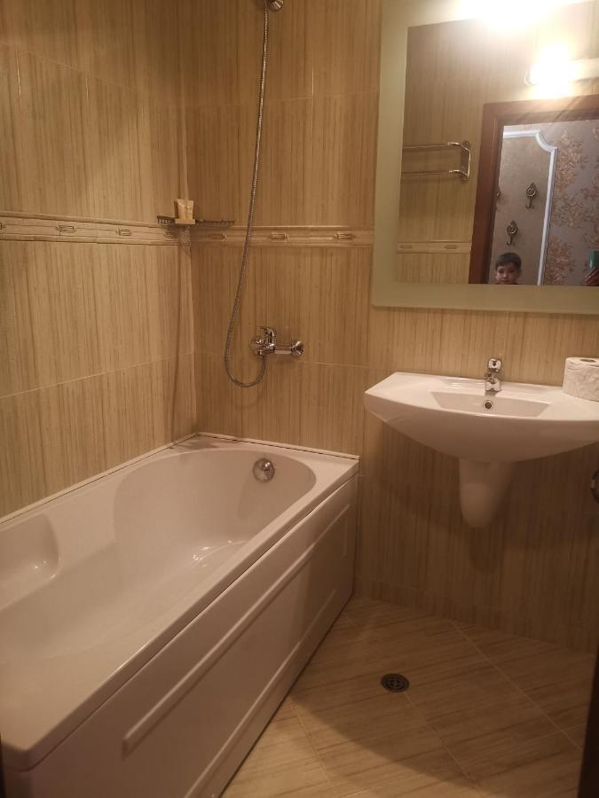 Luxury Apartment Amalfi 300 M From The Beach Varna Bagian luar foto