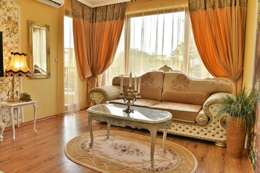 Luxury Apartment Amalfi 300 M From The Beach Varna Bagian luar foto
